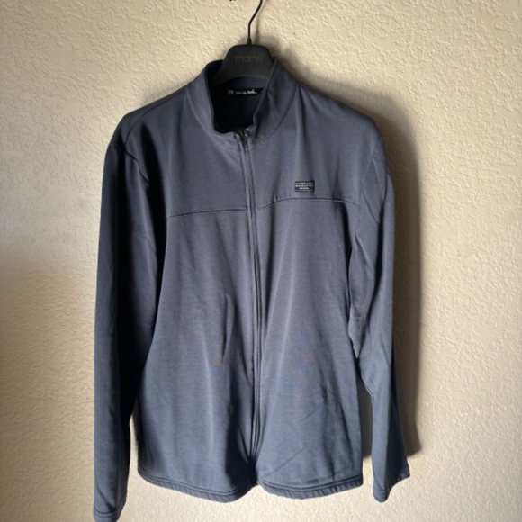 Travis Mathew - Light Jacket - Picture 1 of 6